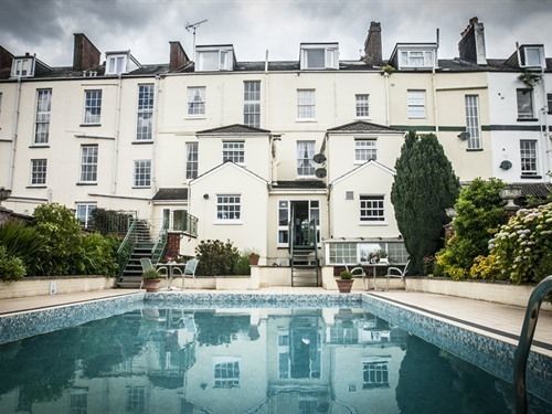 Bendene Townhouse -