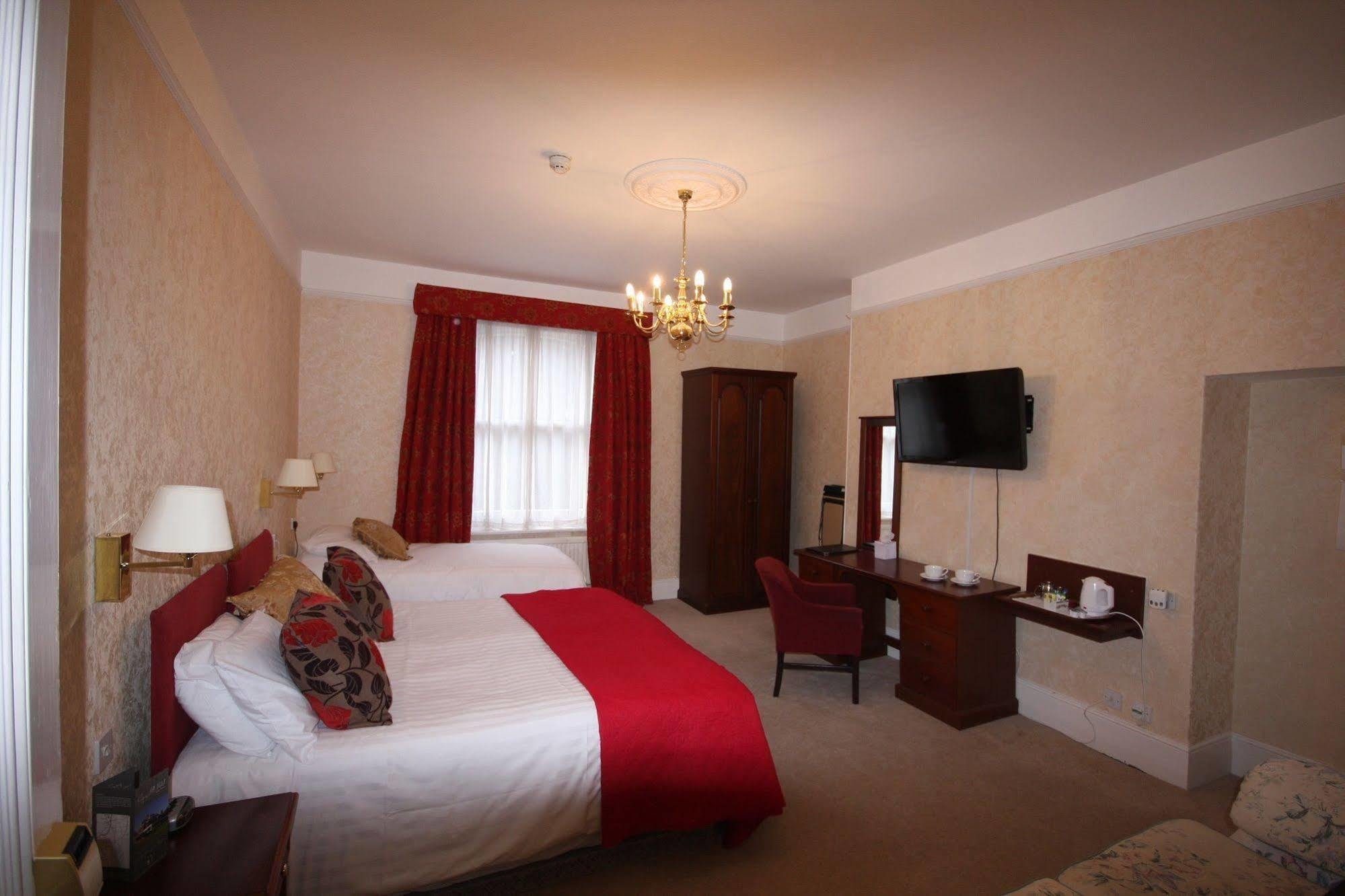 Gipsy Hill 3* Exeter