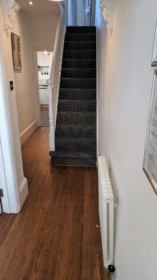 Victoria House Holiday home Exeter
