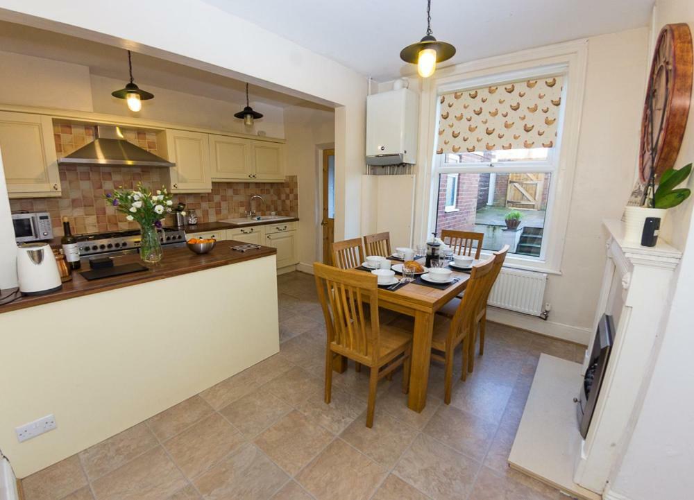 15 Saxon Road Exeter