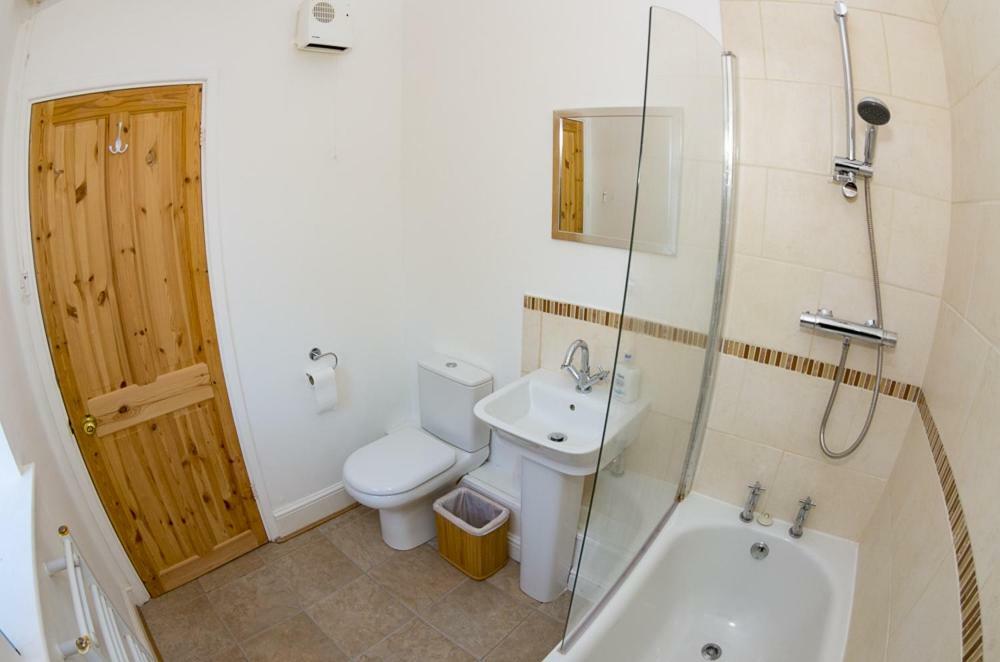 15 Saxon Road *