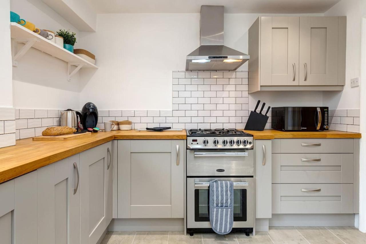 Luxury Detached 4 Bedroom House