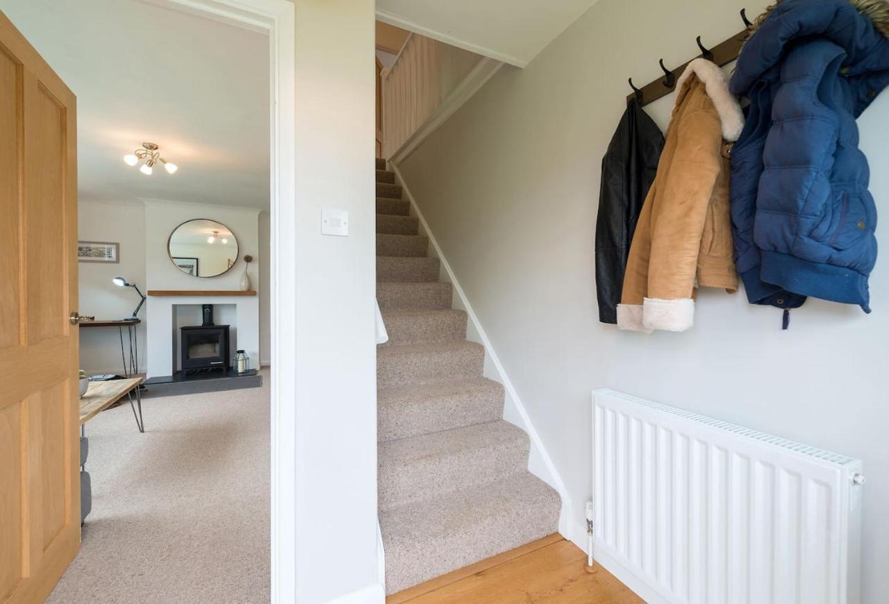 Luxury Detached 4 Bedroom House *