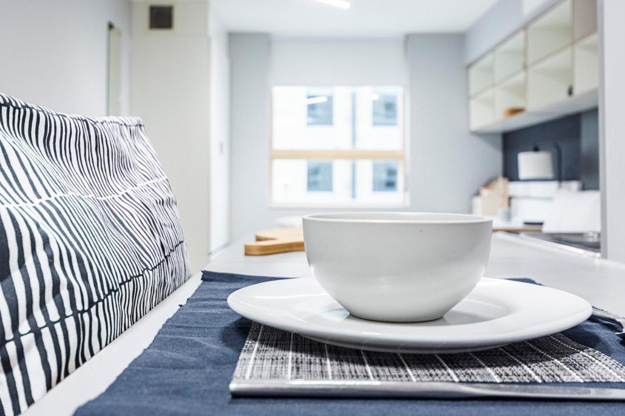 Brand New Modern Rooms, & - Sk Exeter