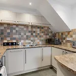 The Old Cooperage By Staytor Accommodation