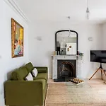 Beautiful City Centre Flat With Free Parking