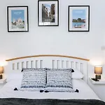 Peaceful Apartment, Private Parking, Long Stay Prices, Close To Uni, Hosp, Centre