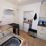 Cosy One Bedroom Apartment