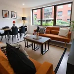 Modern City Centre Apartment