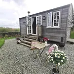 Elvan Farm Shepherd\'S Hut