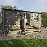 Elvan Farm Shepherd\'S Hut