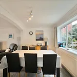 4 Bed Retreat With Balcony & Estuary Views