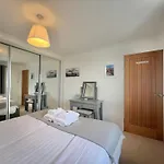 4 Bed Retreat With Balcony & Estuary Views