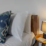 Exeter Station House - Short Stays Uk Ltd