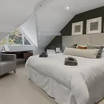 4A The Courtyard, City Centre Apartment, Exeter