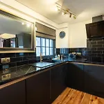 Stunning 2 Bed Apartment, In The Heart Of Exeter!
