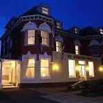 St Andrews Hotel B And B