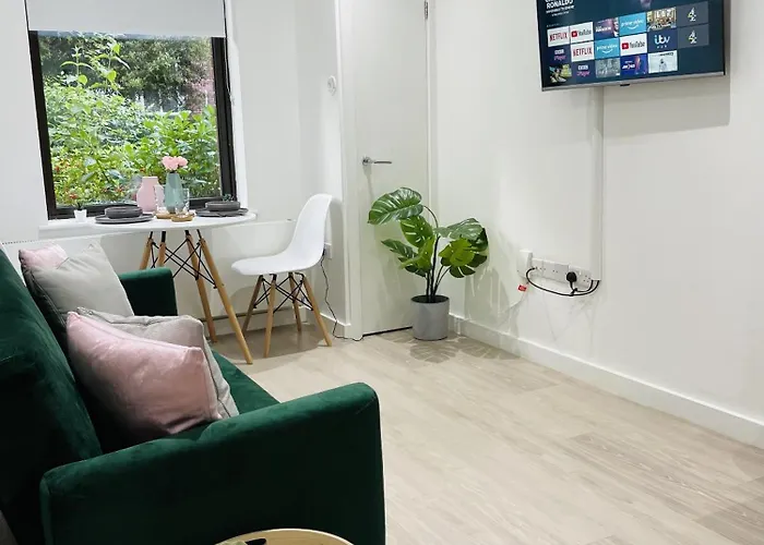 Southernhay Court Apartments By Staytor Accommodation
