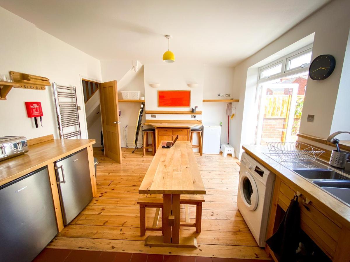 Nomi Homes - Powderham - - Uni - Free Parking - Hébergement de vacances Exeter