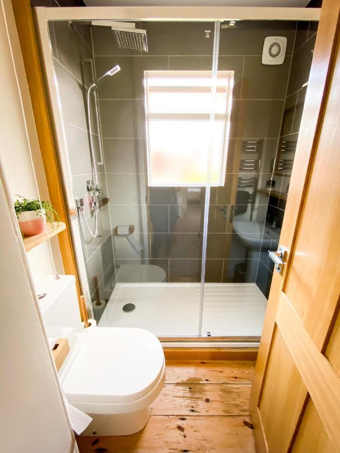 Nomi Homes - Powderham - - Uni - Free Parking - Exeter