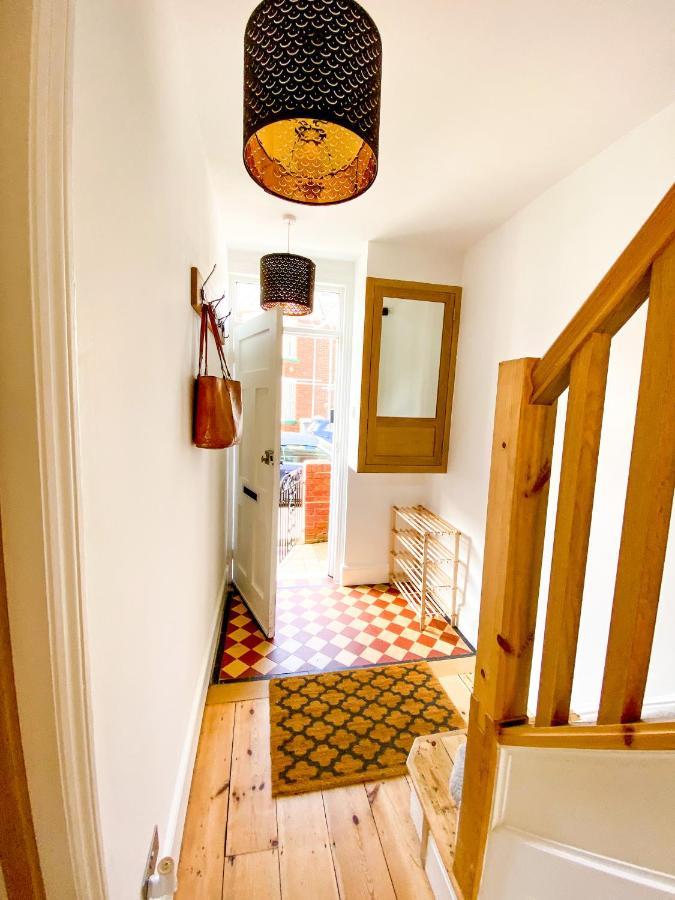 Nomi Homes - Powderham - - Uni - Free Parking - Hébergement de vacances *