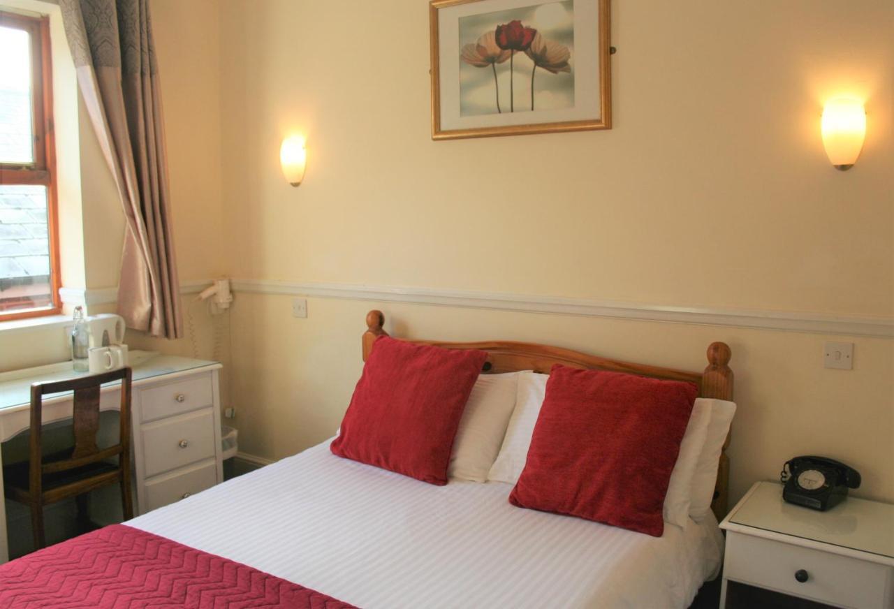 The Telstar 2* Exeter