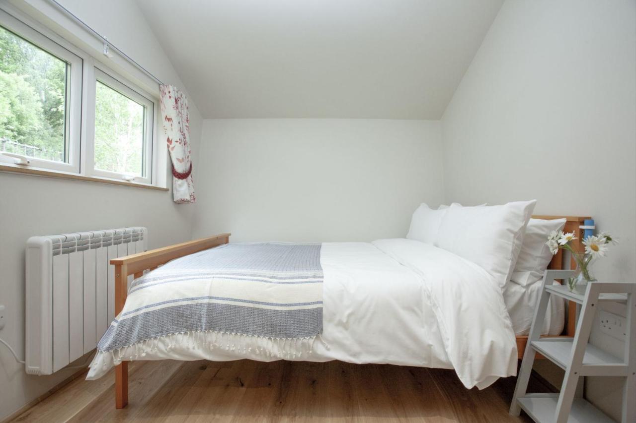 Windsor Lodge, Huntsland Farm Lodges *