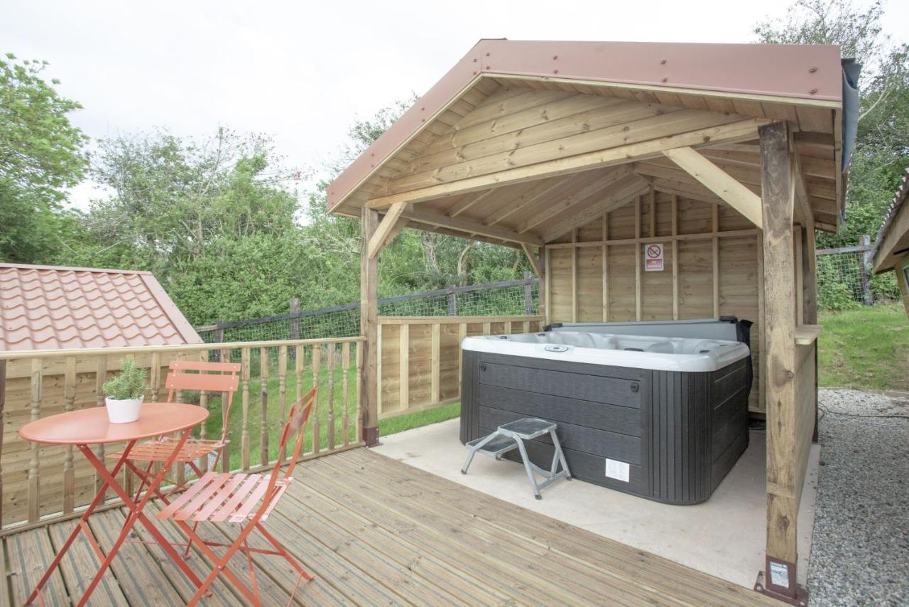 Windsor Lodge, Huntsland Farm Lodges Chalet Exeter