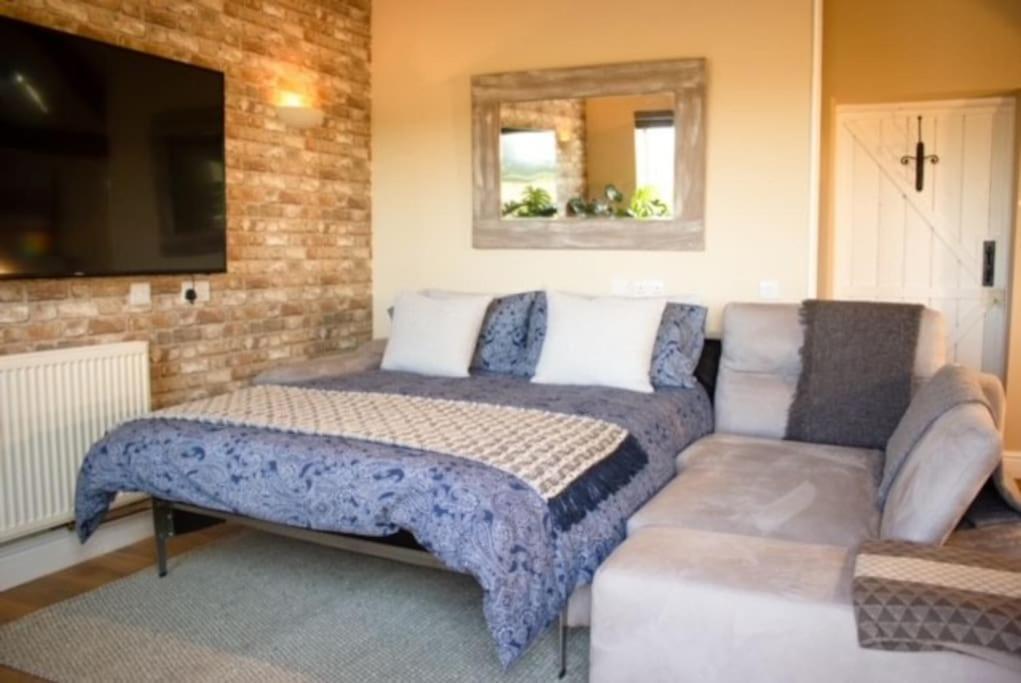 Hues Piece Paynes Farm Holiday home Exeter