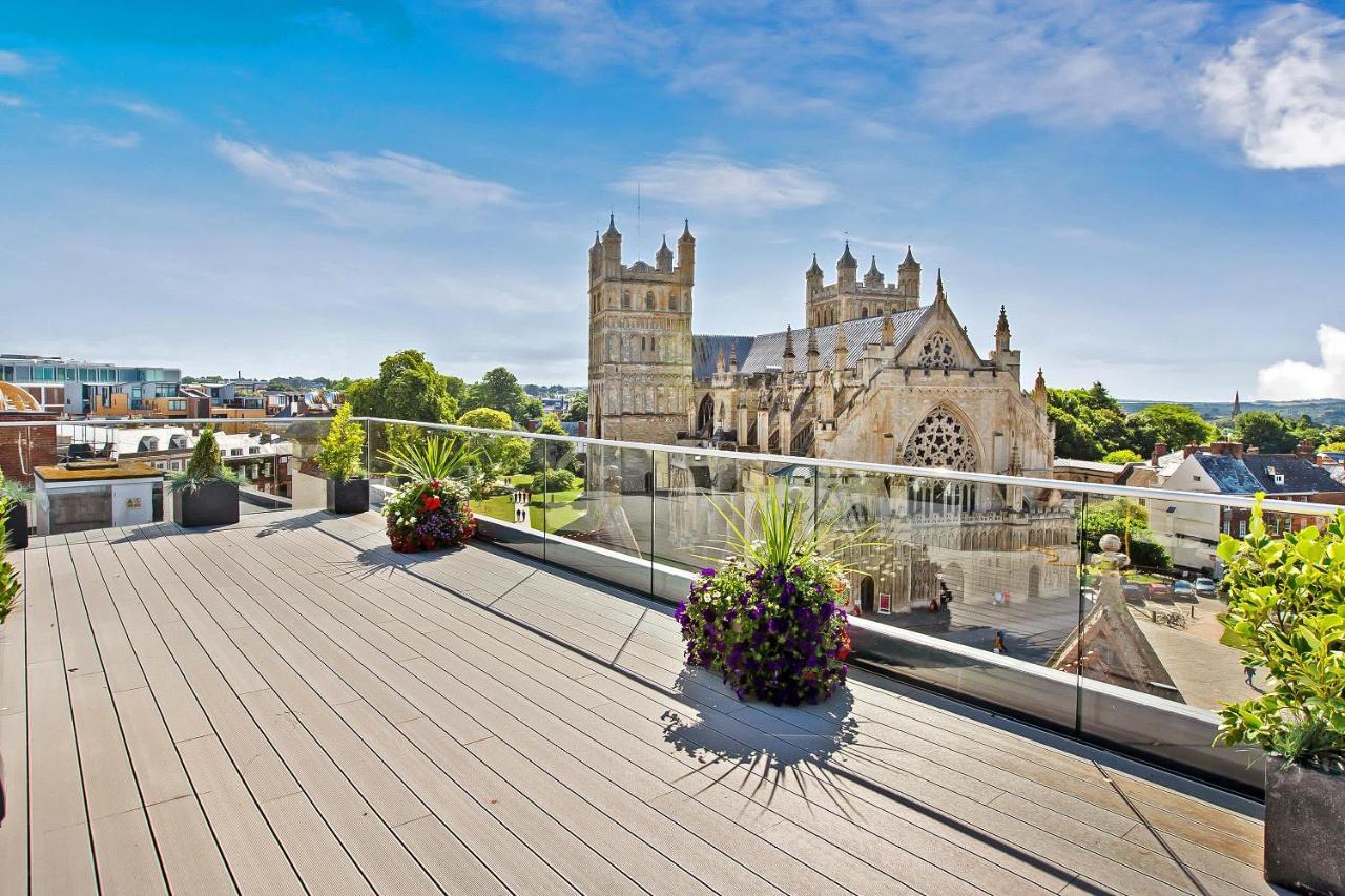 Cathedral Penthouse - Opulent, Elegant With Terrace Views Over Majestic Apartment *