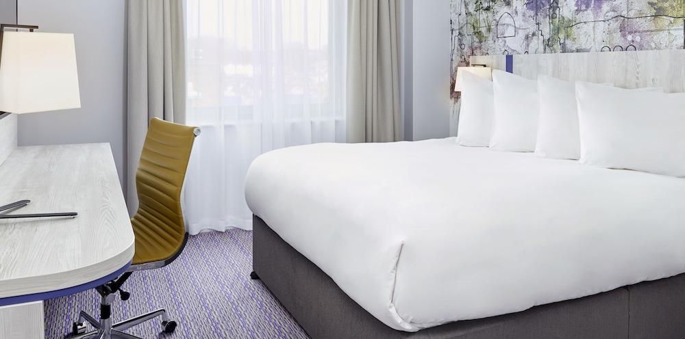 Leonardo Hotel