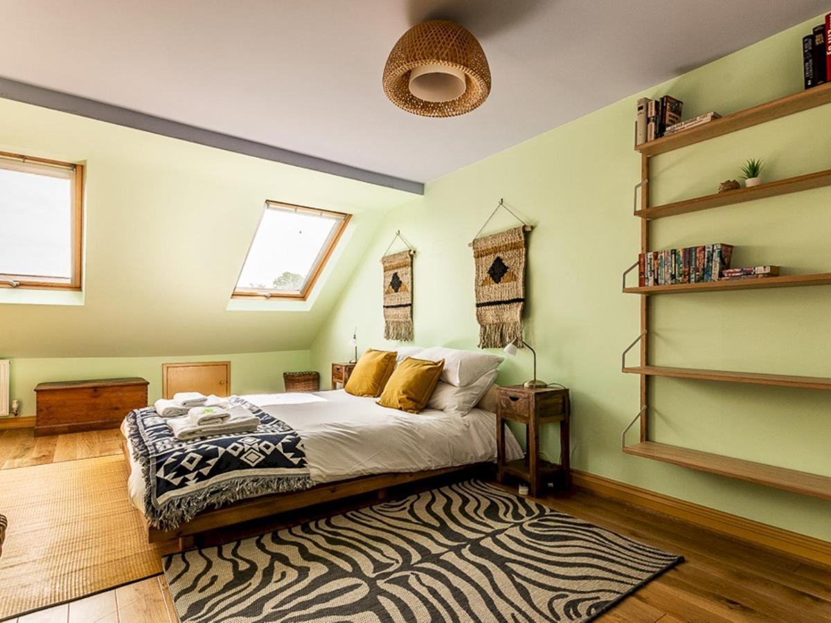 Pass The Keys Characterful 4 Bed In Central *