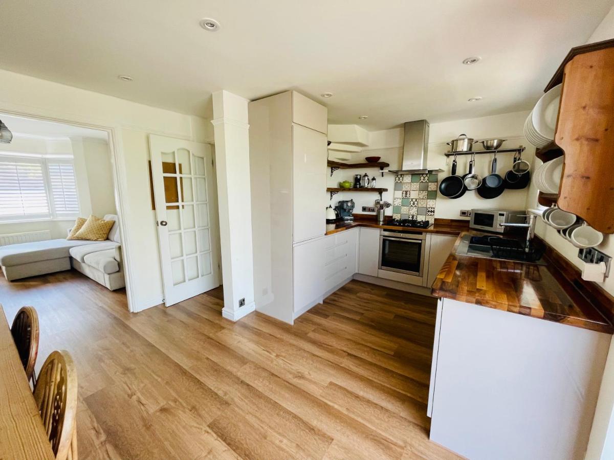 Detached House In With Stunning View *