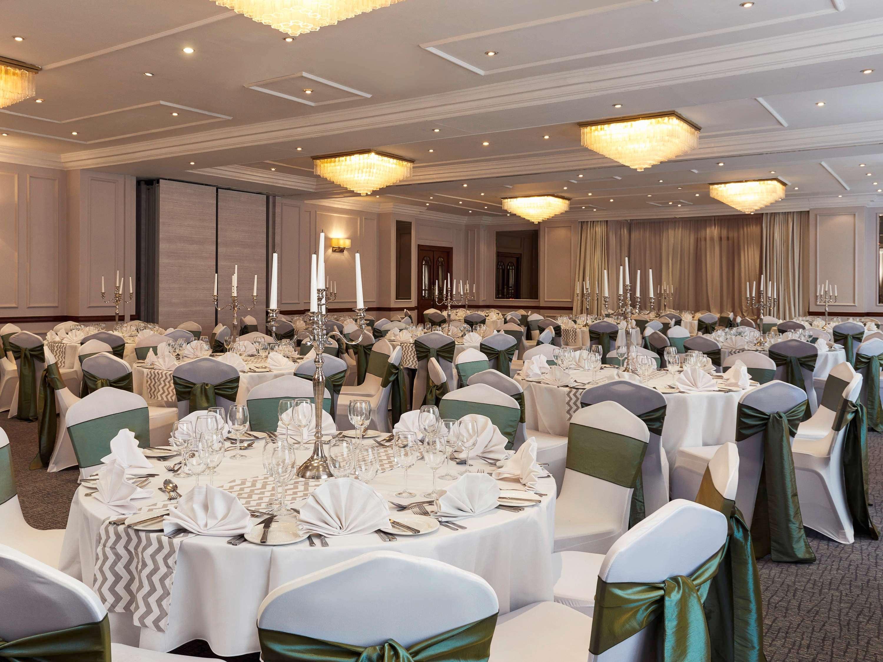 Hotel Rougemont By Sunday