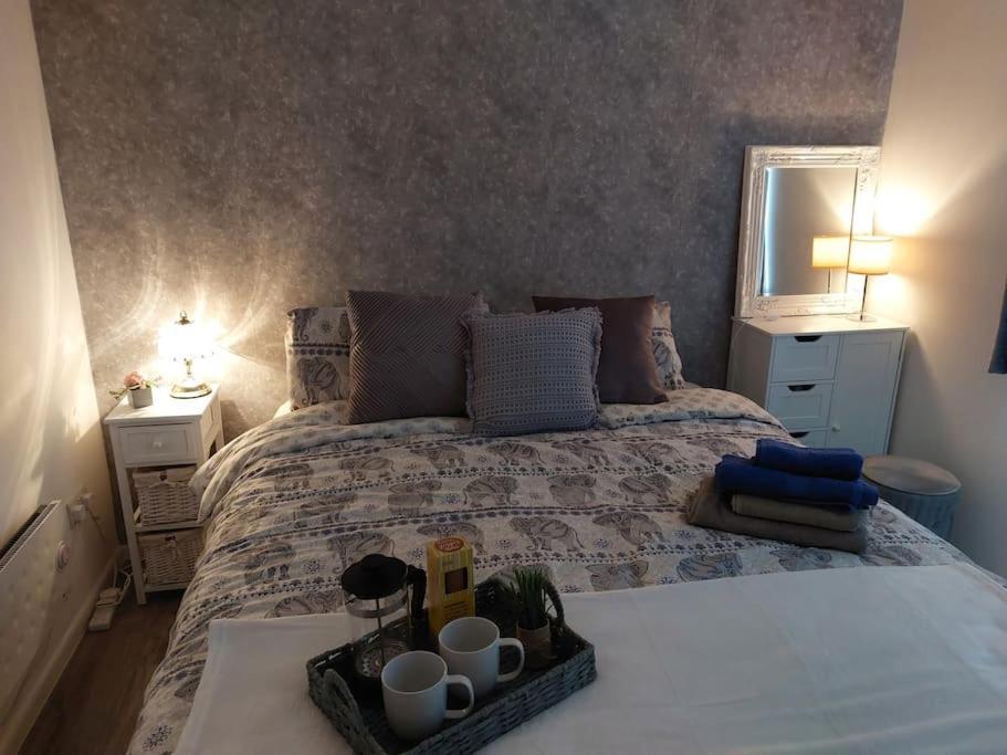 Comfortable 2 Bedroom House In Historic