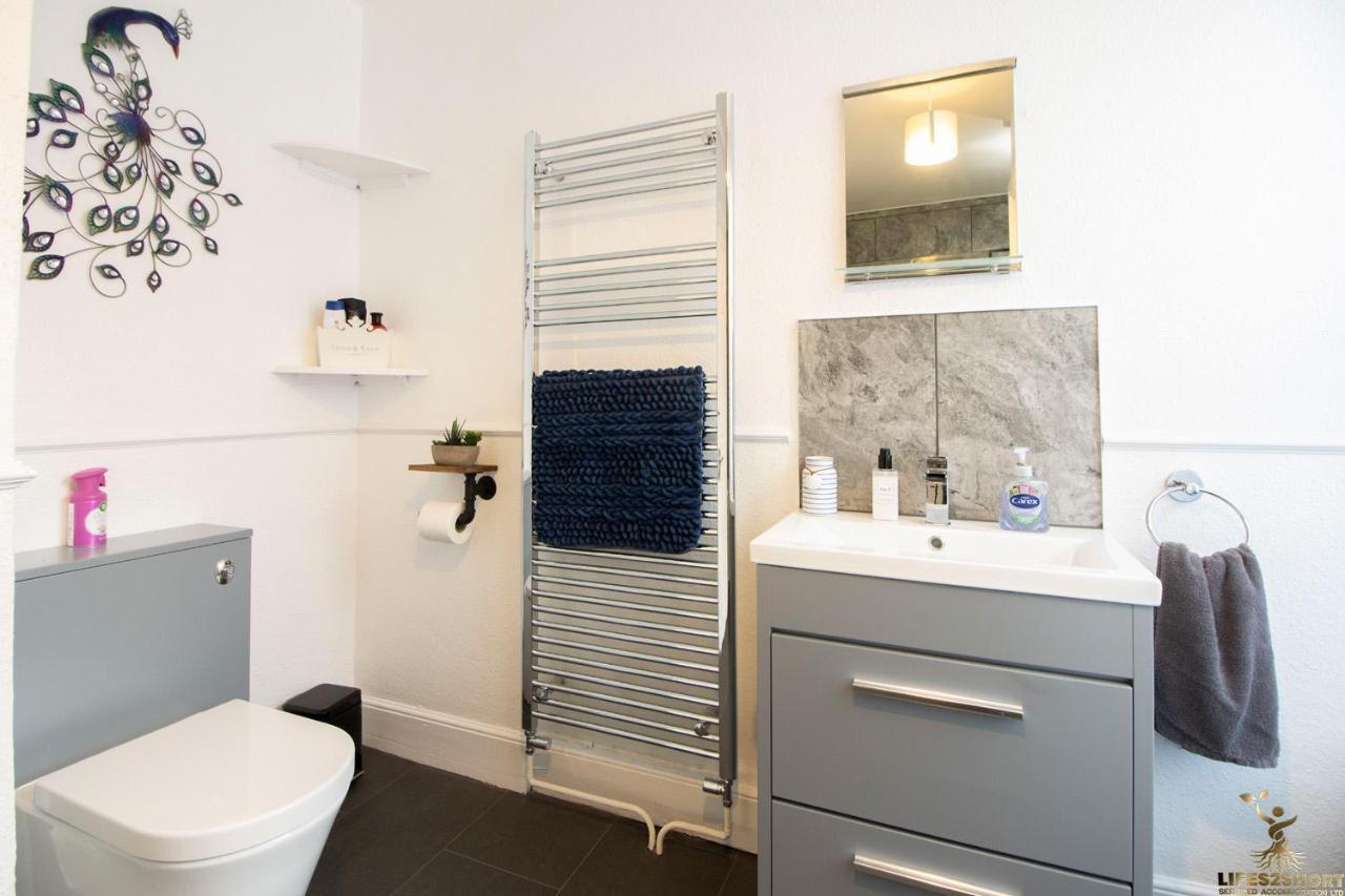 Modern Quirky 2 Min Walk - Shops * Exeter