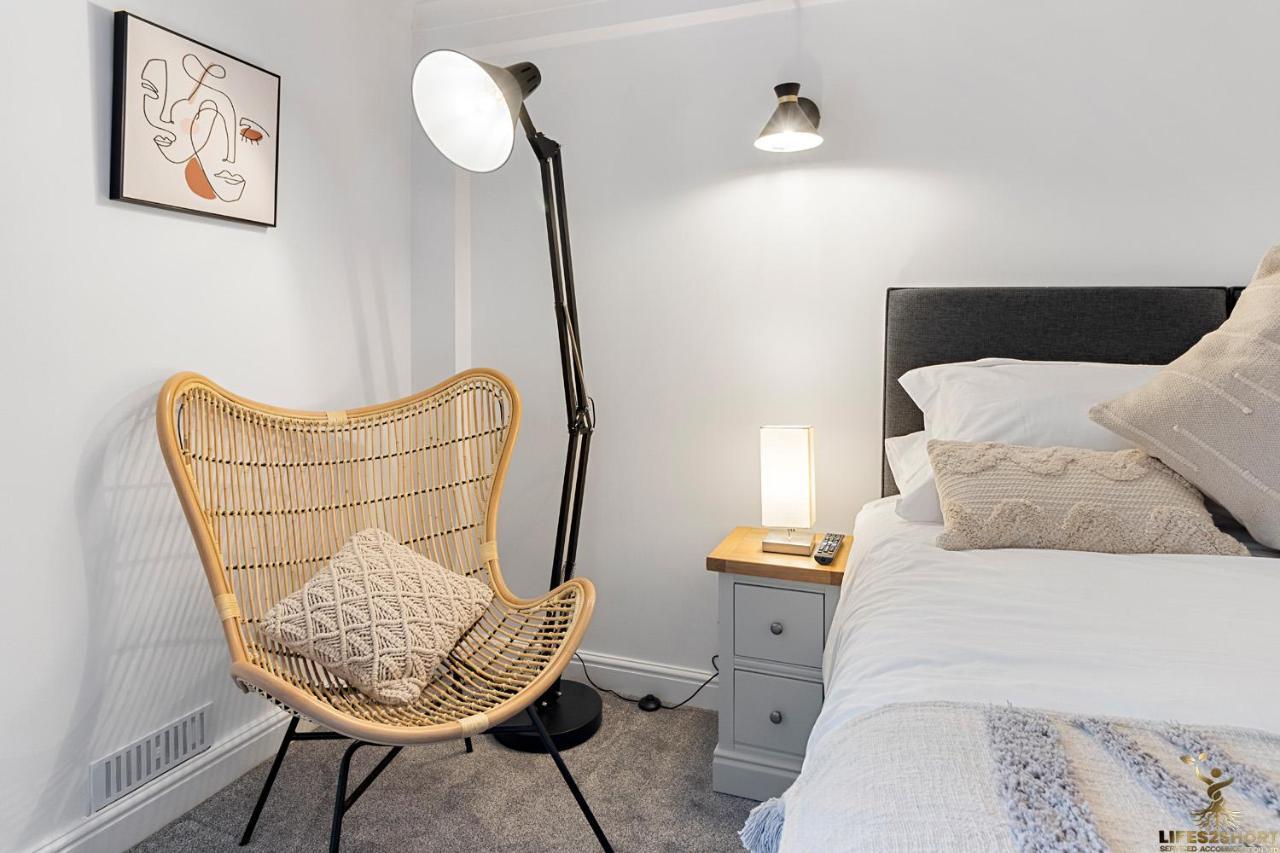 Apartment Spacious Centre Apt Near Cathedral & Quay Exeter