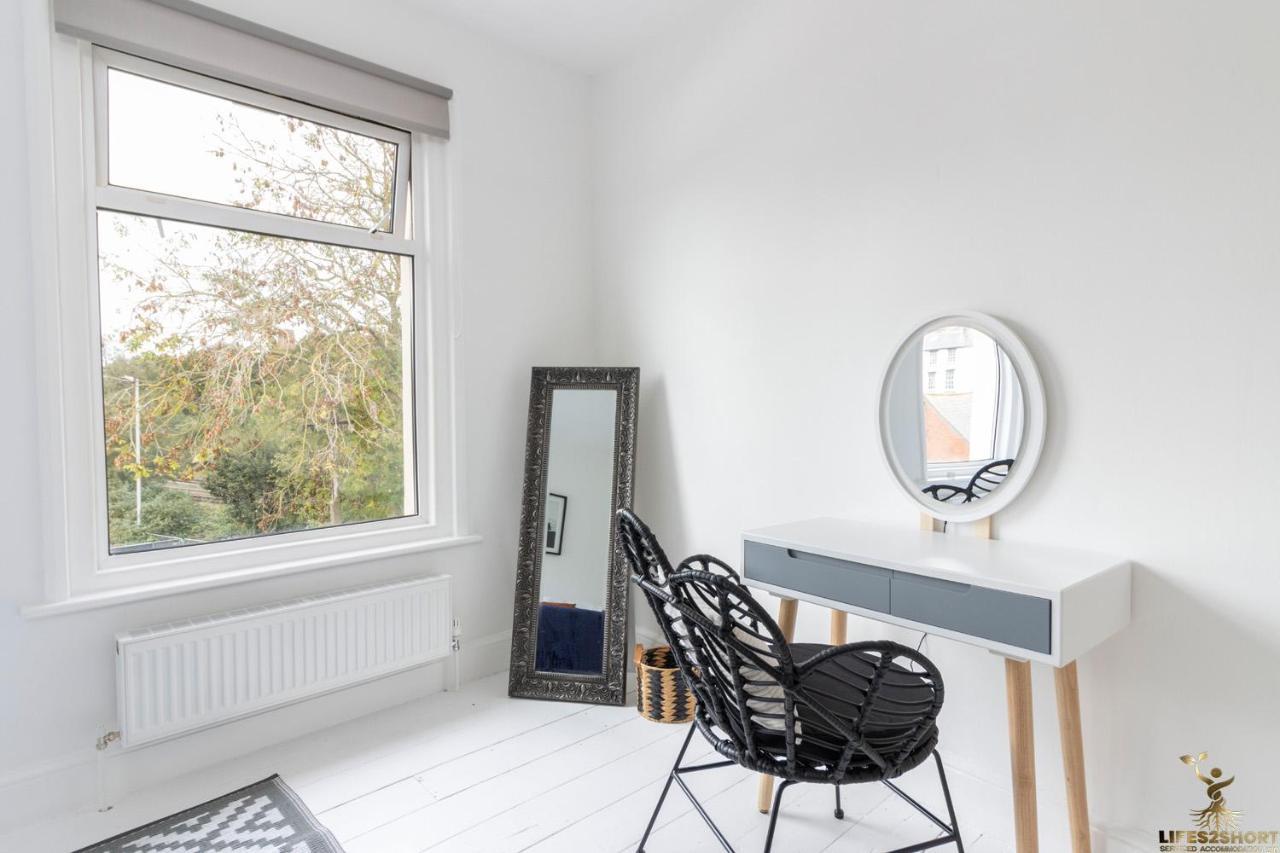 Luxe Garden House For 6 In * Exeter