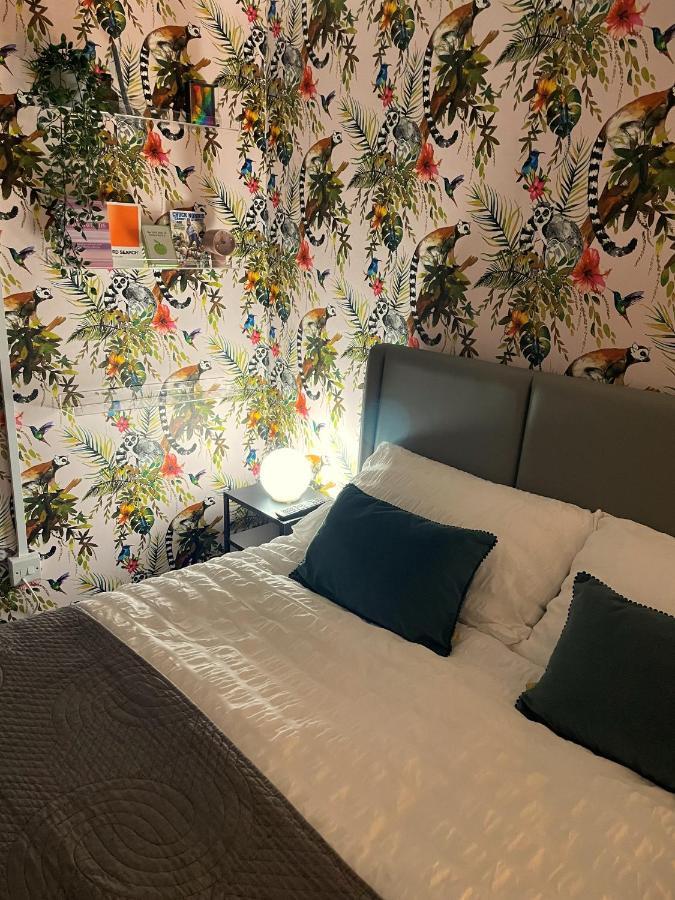 Apartment Modern Apartment; 10min Walk To Town & Quay
