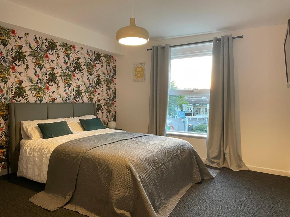 Modern Apartment; 10min Walk To Town & Quay Apartment