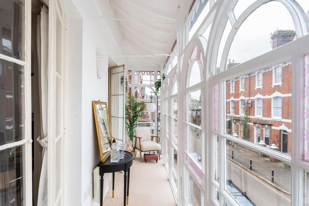 Beautiful Centre Flat With Free Parking Apartment Exeter