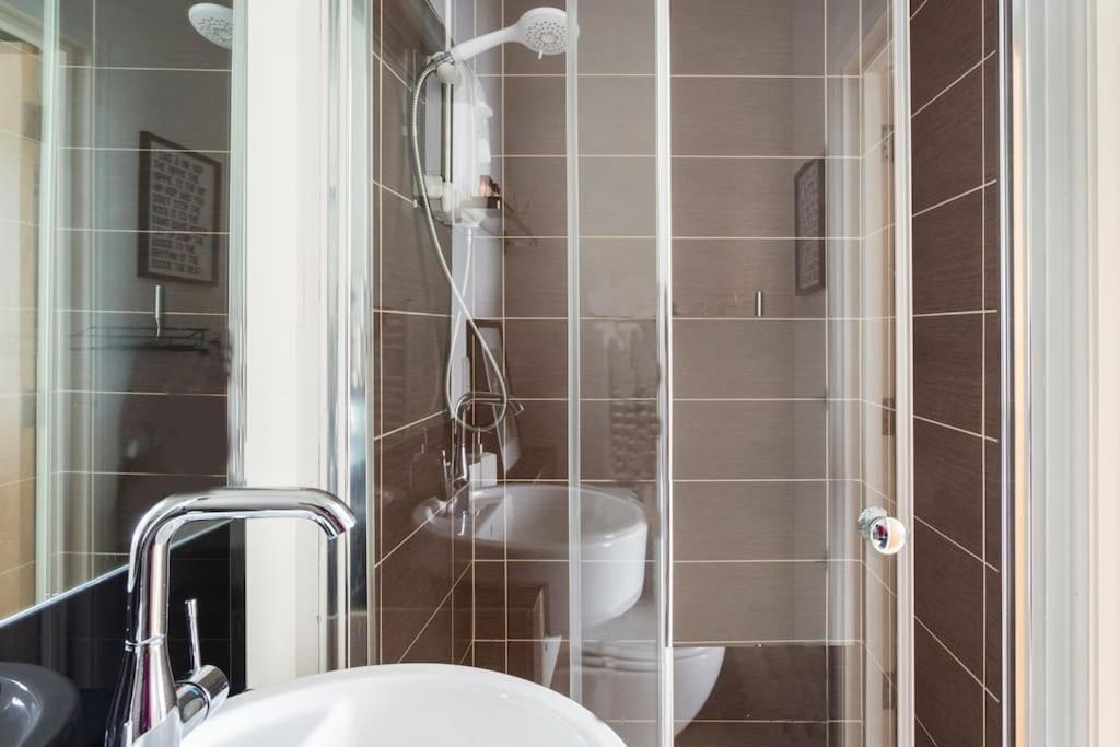 Apartment Beautiful Centre Flat With Free Parking *