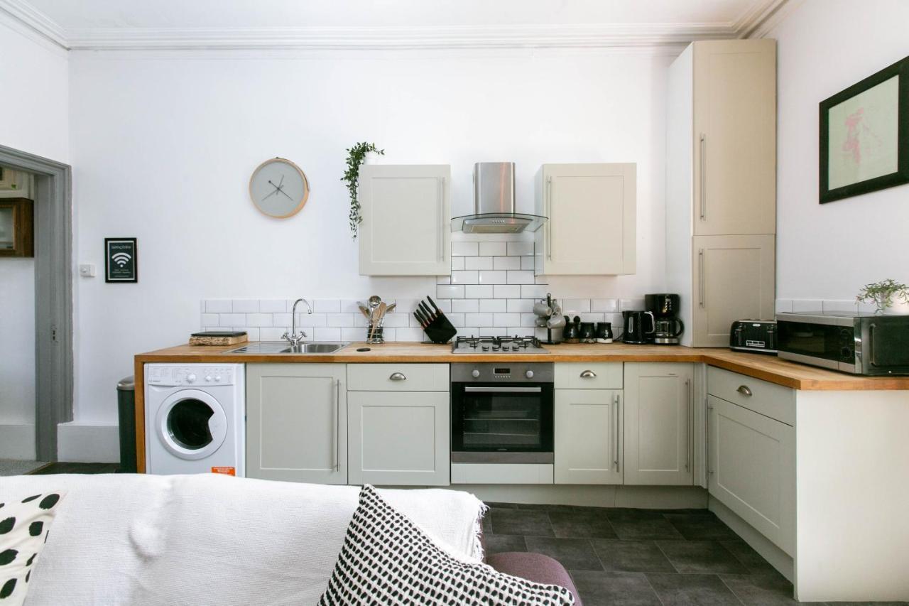 Apartment Peaceful With Parking Exeter