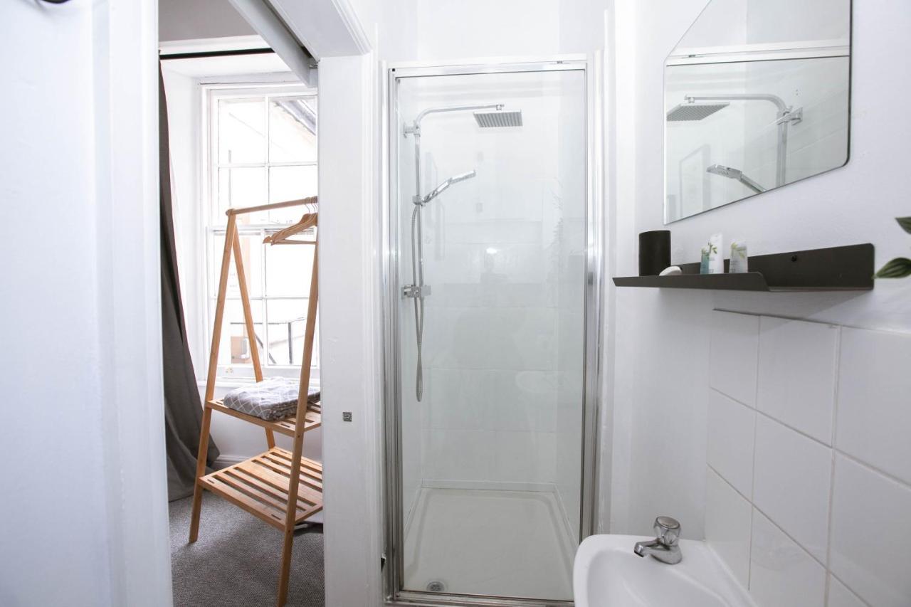 Apartment Peaceful Apartment, Private Parking, Long Prices, Close To Uni, Hosp, Centre *