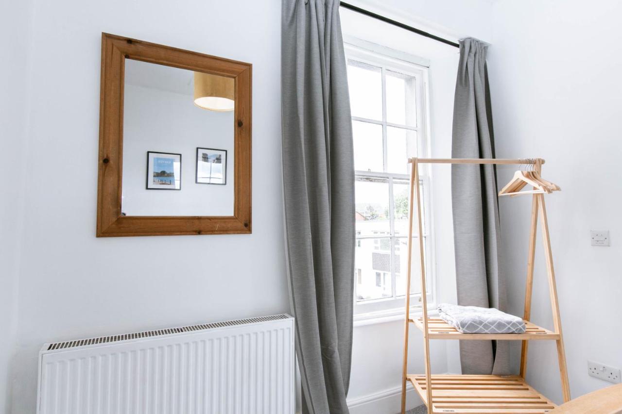 Peaceful Apartment, Private Parking, Long Prices, Close To Uni, Hosp, Centre * Exeter