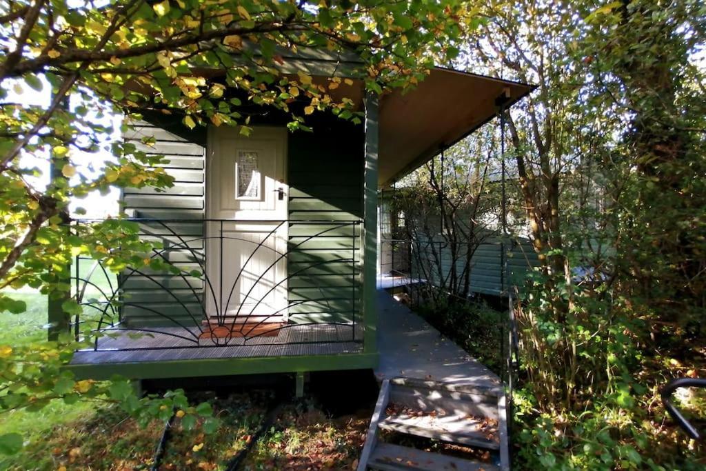 Penn Bergeyn Shepherd's Huts * Exeter