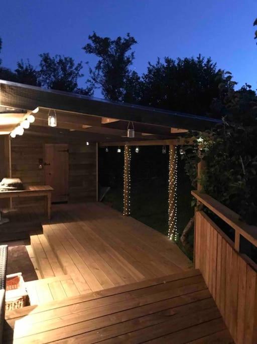 Rustic Lodge, Stunning Views & Star Gazing Bath Casa de férias