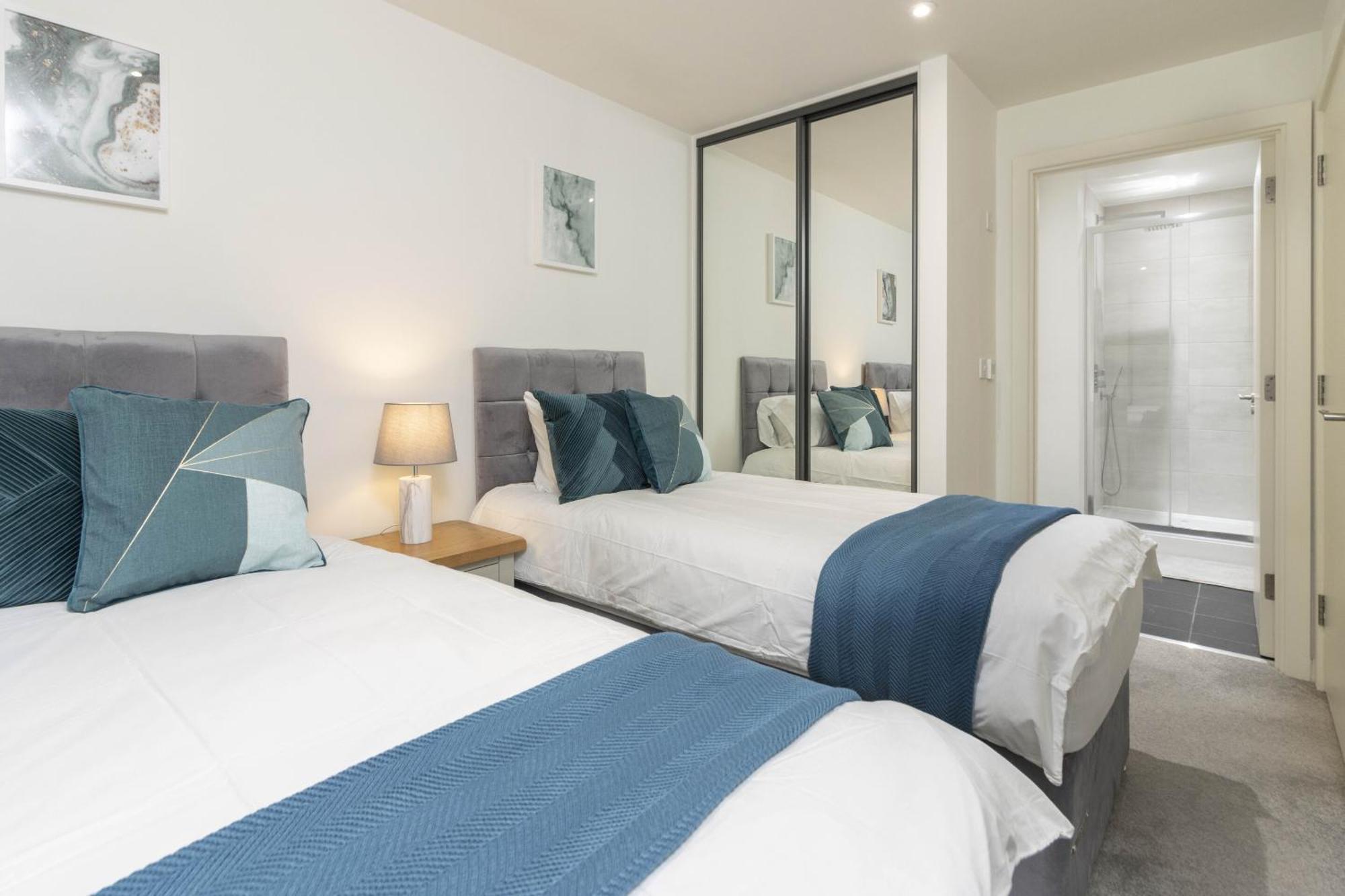 Linacre 1&2 - One And Two Bed Flat Behind The Cathedral With Free Parking And Fast Wifi *