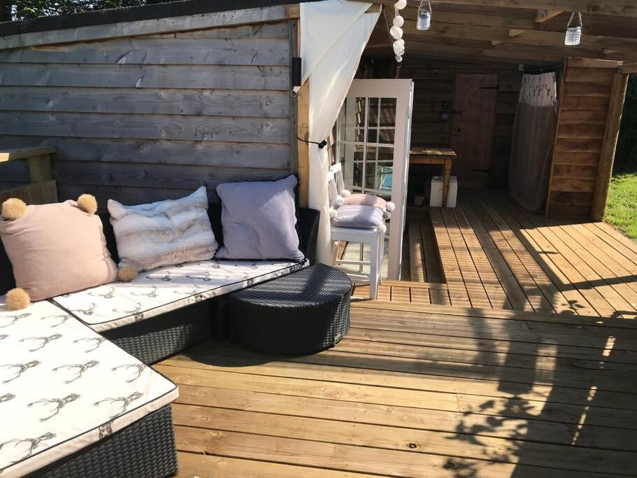 Rustic Lodge, Stunning Views & Star Gazing Bath *