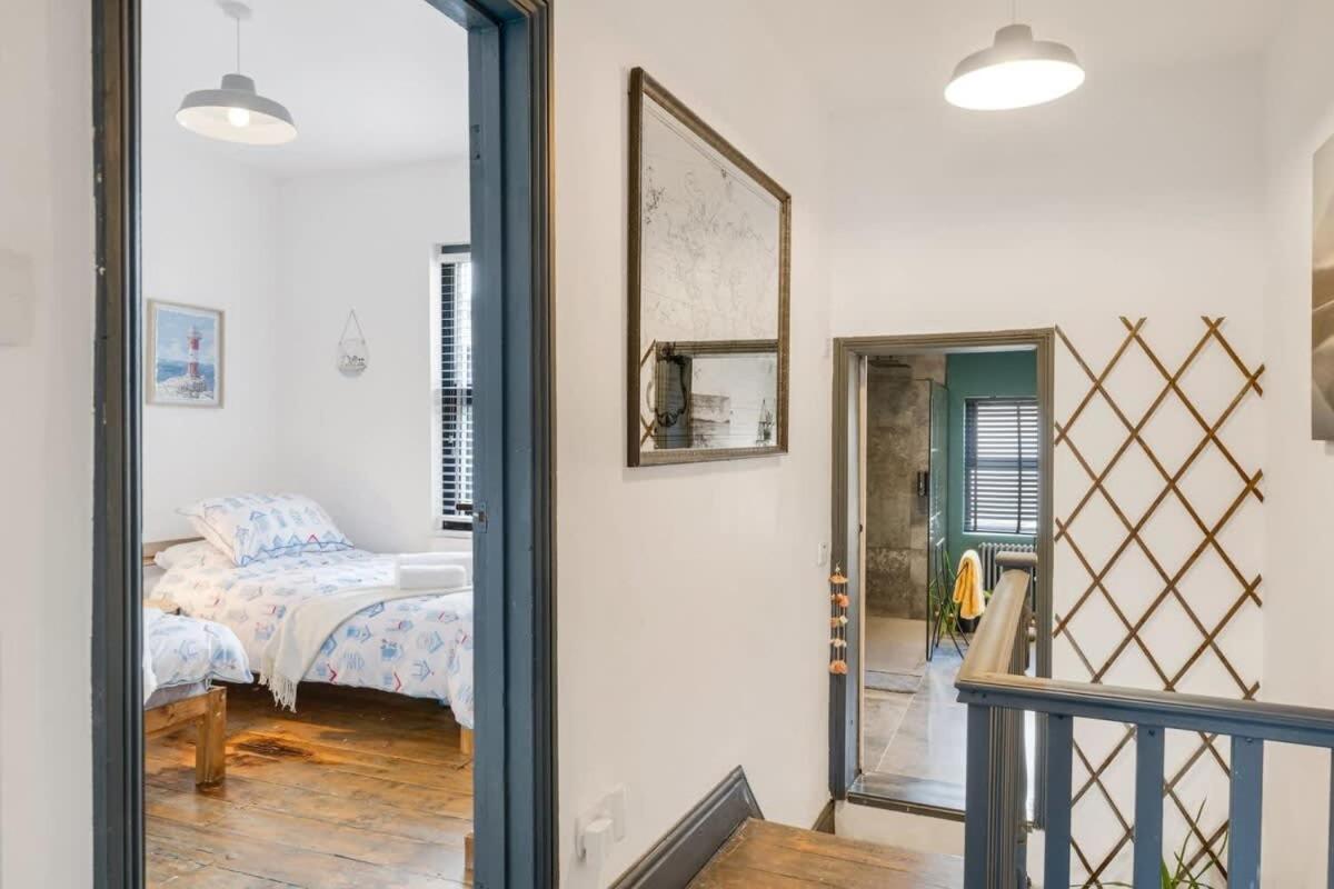 Stylish House W Free Parking Nr Centre Exeter
